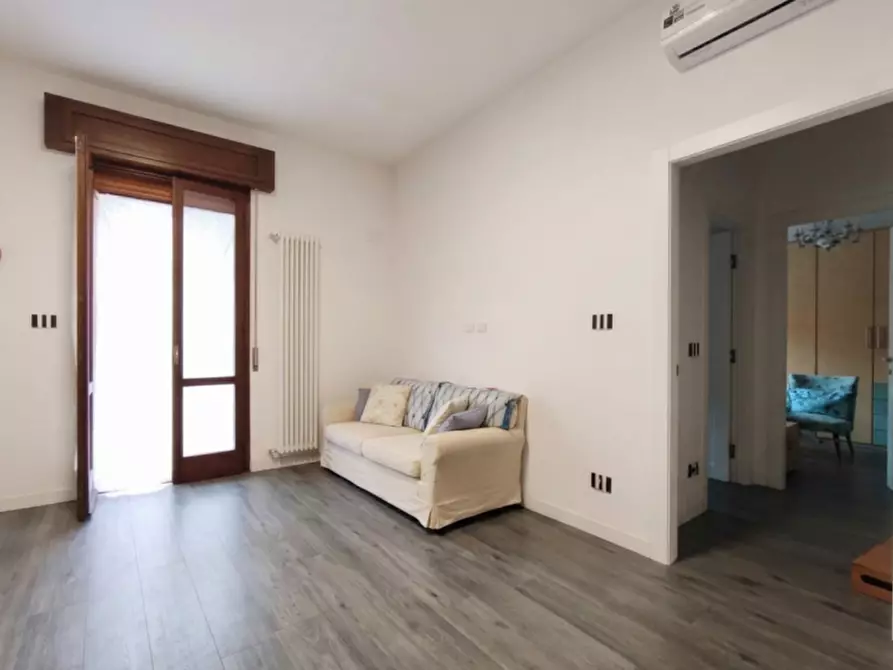Immagine 5 di Appartamento in vendita  in Via Ercole Lelli a Bologna