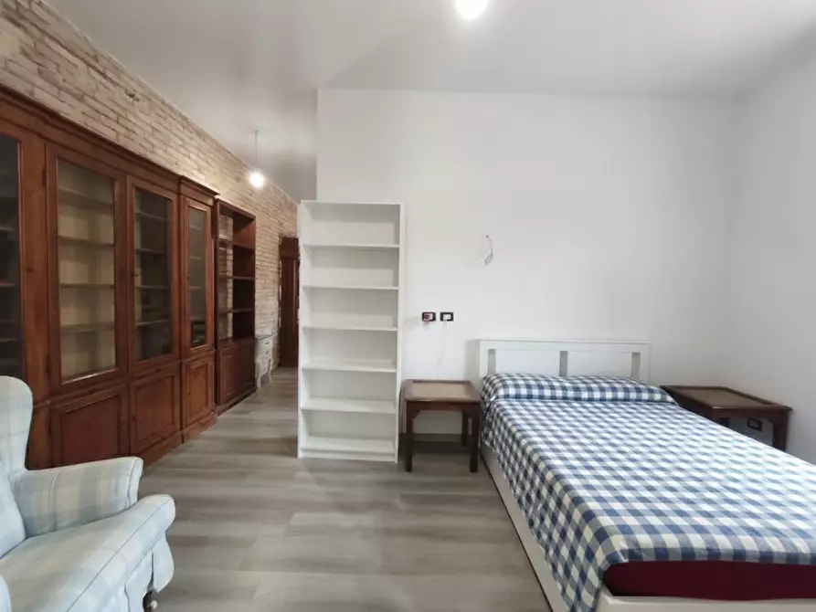 Immagine 12 di Appartamento in vendita  in Via Ercole Lelli a Bologna