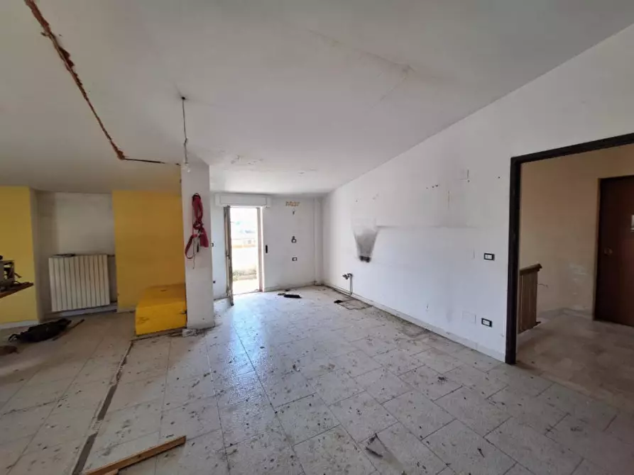 Immagine 1 di Appartamento in vendita  in Via A. Moro, 42, 65024 Manoppello Scalo PE, Italia a Manoppello