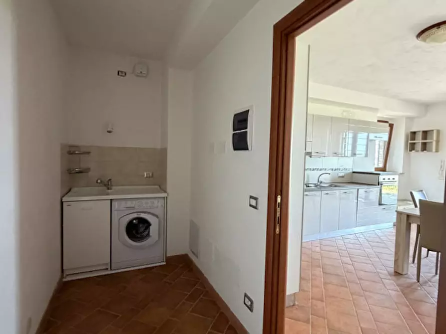 Immagine 15 di Rustico / casale in vendita  a Torgiano