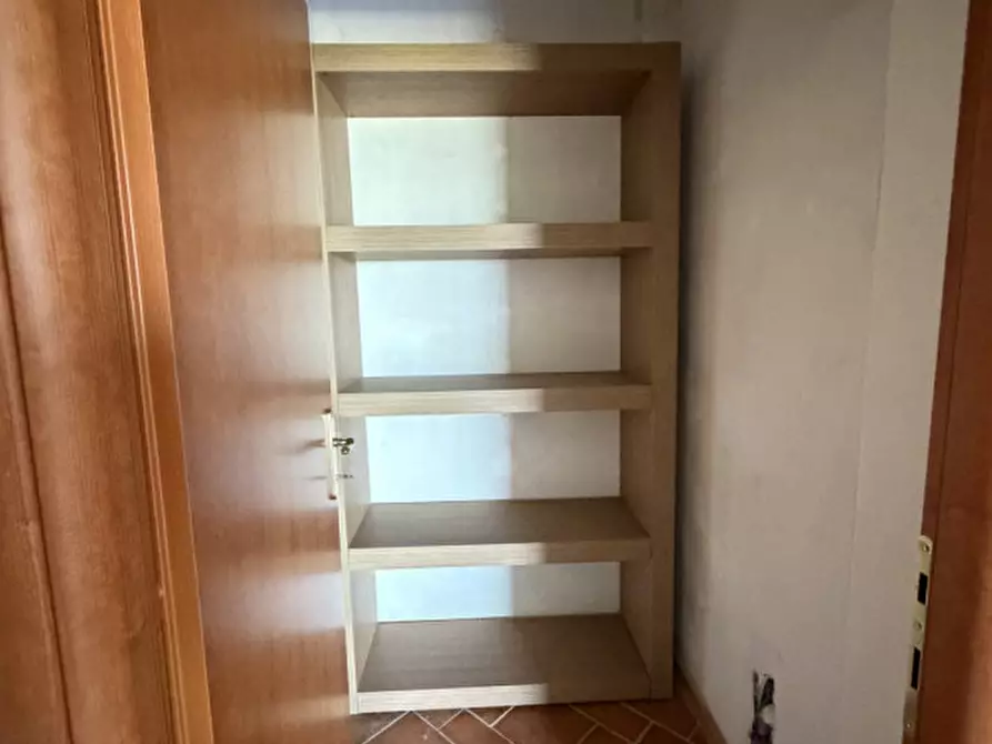Immagine 31 di Rustico / casale in vendita  a Torgiano