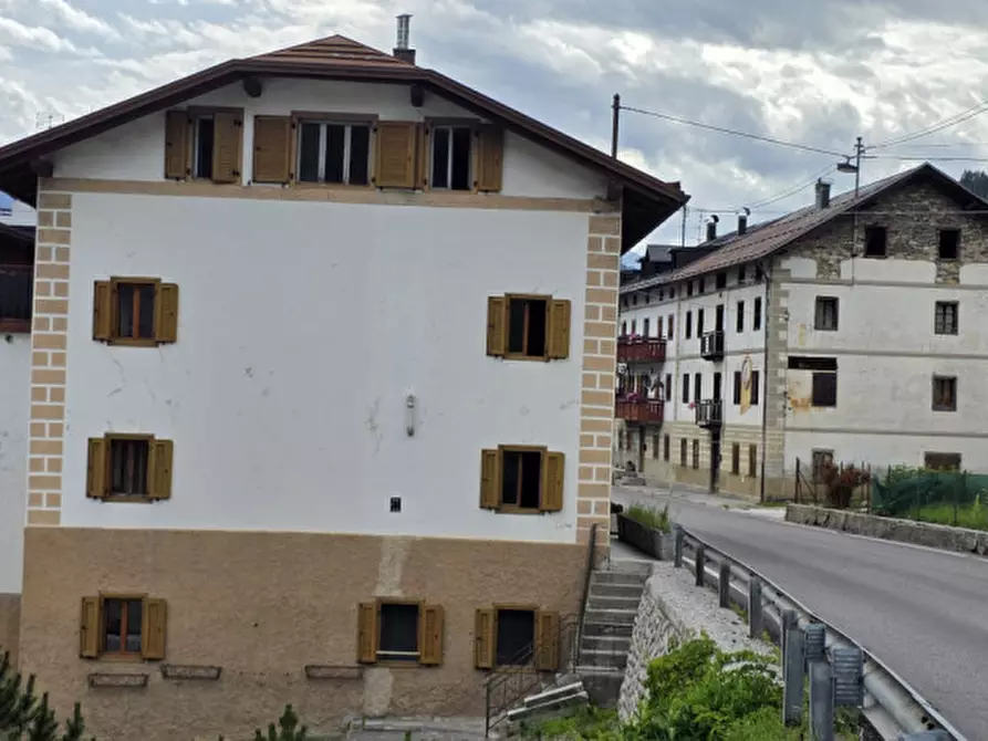 Immagine 2 di Villetta a schiera in vendita  in Via Nazionale 128 a Santo Stefano Di Cadore
