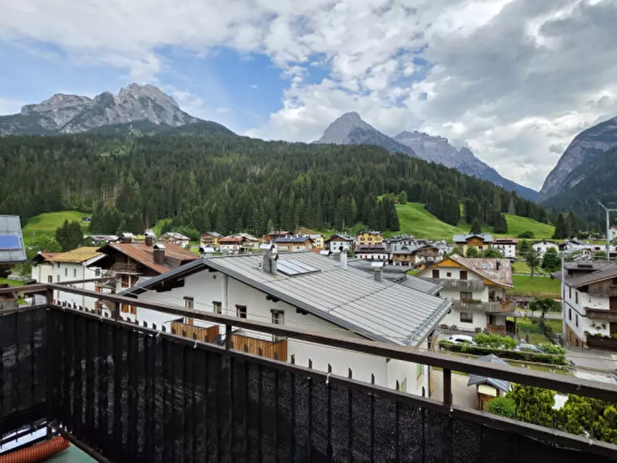 Immagine 3 di Villetta a schiera in vendita  in Via Nazionale 128 a Santo Stefano Di Cadore