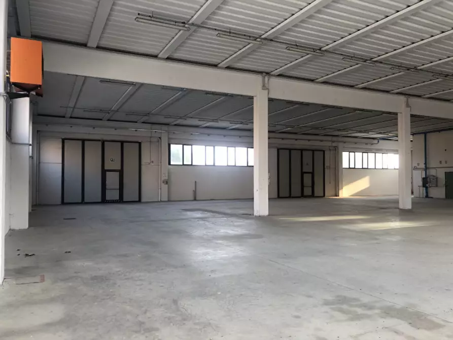Immagine 8 di Capannone industriale in vendita  in Via Giuseppe Mazzini a Gambellara