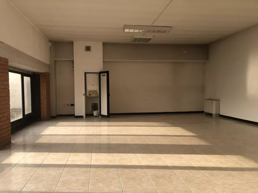 Immagine 12 di Capannone industriale in vendita  in Via Giuseppe Mazzini a Gambellara