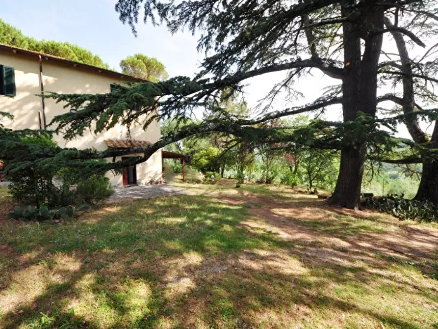 Immagine 2 di Casa indipendente in vendita  in Gavignano a Bucine