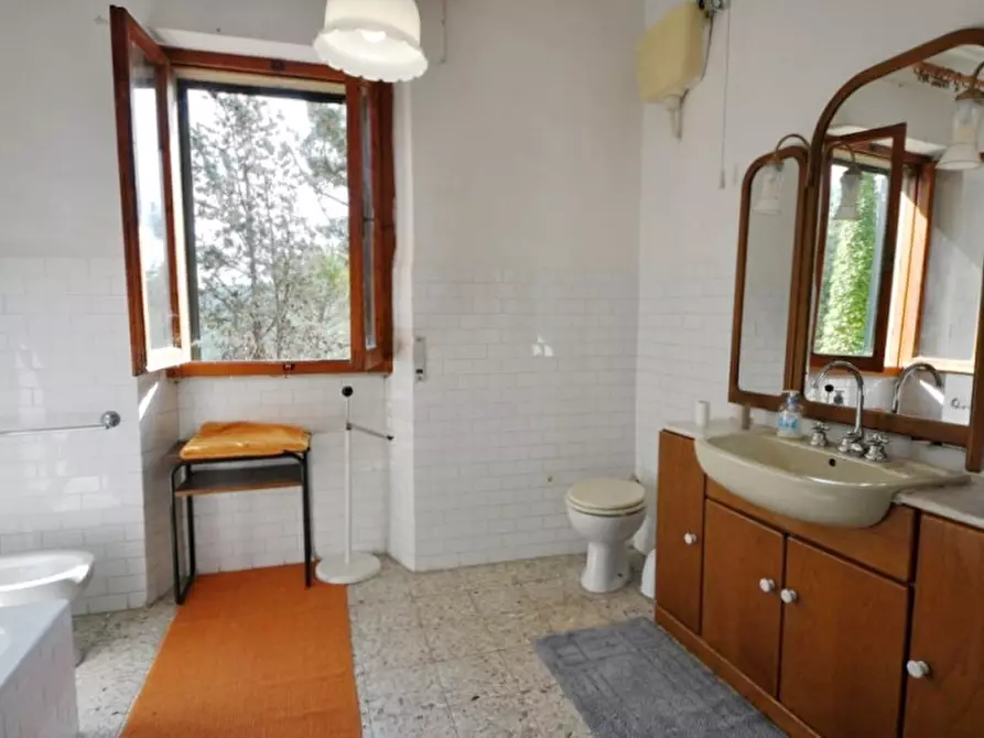 Immagine 13 di Casa indipendente in vendita  in Gavignano a Bucine