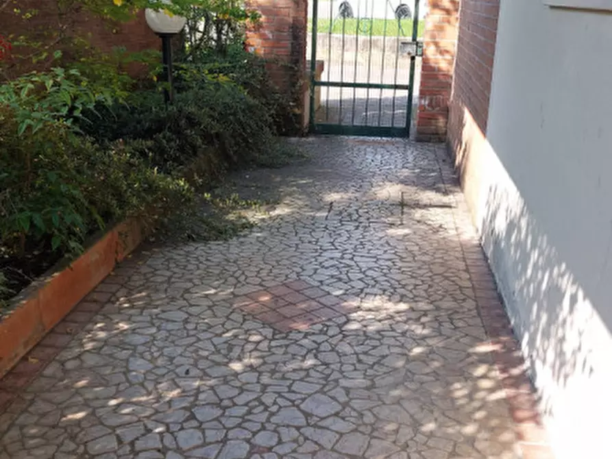 Immagine 16 di Appartamento in vendita  in Viale Astichello a Vicenza
