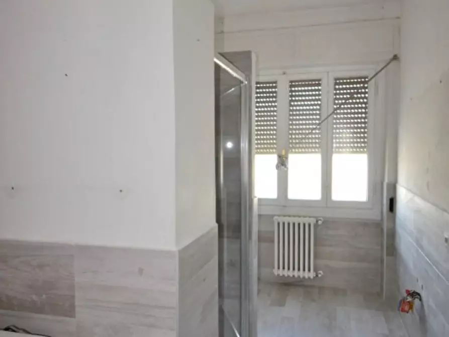 Immagine 11 di Appartamento in vendita  in Viale Europa a Terranuova Bracciolini