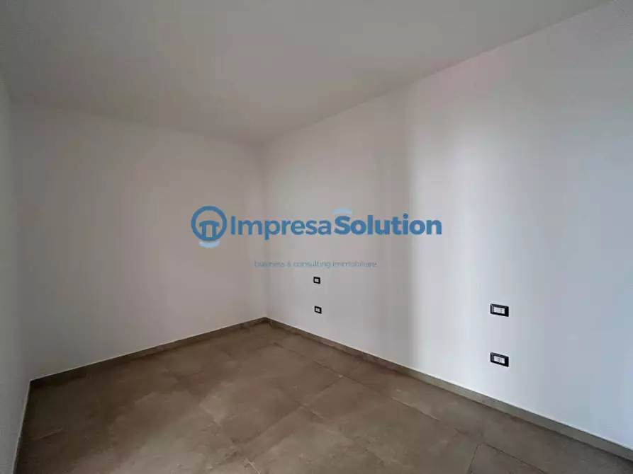 Immagine 12 di Appartamento in affitto  in Via Annella di Massimo a Napoli