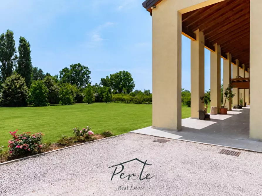 Immagine 6 di Villa in vendita  in Via Malviste, n.59, Silea a Silea