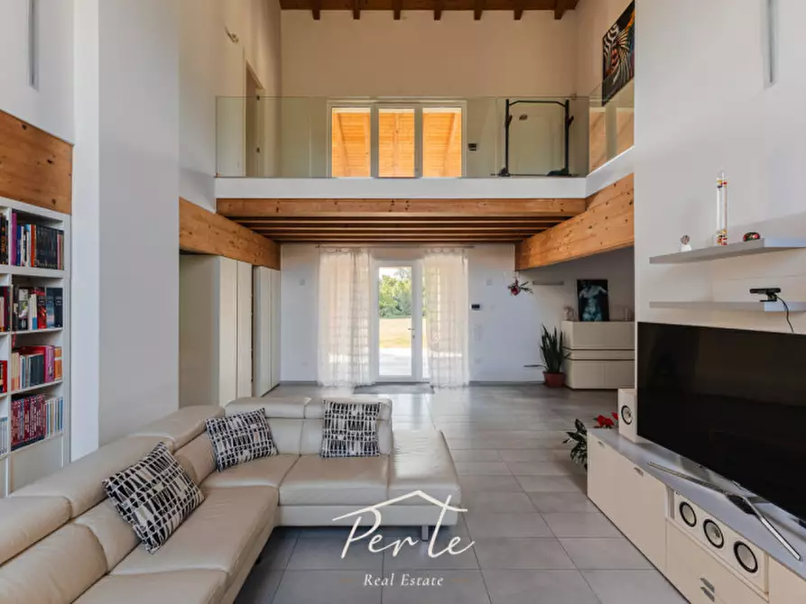 Immagine 16 di Villa in vendita  in Via Malviste, n.59, Silea a Silea