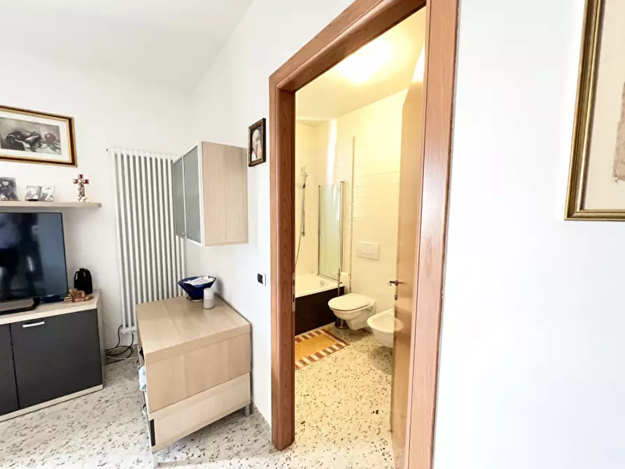 Immagine 11 di Appartamento in vendita  in Lungomare Adriatico a Chioggia