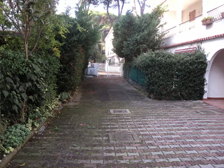 Immagine 2 di Appartamento in vendita  in Viale Pietro Mascagni a Comacchio