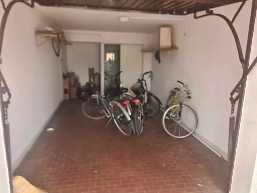 Immagine 19 di Appartamento in vendita  in Viale Pietro Mascagni a Comacchio