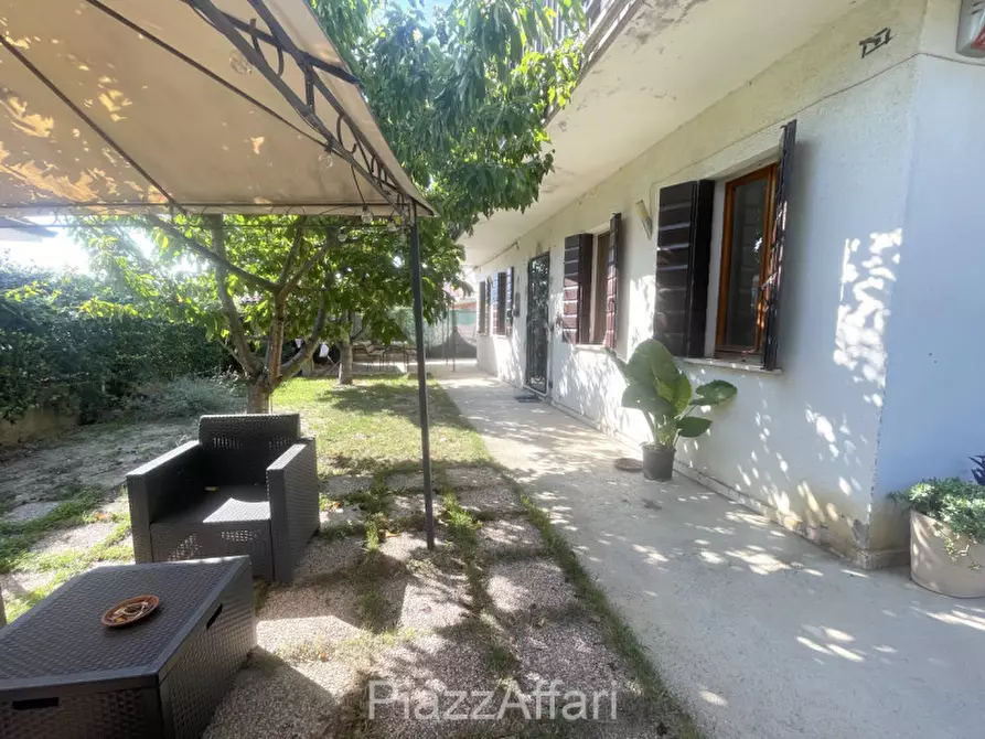 Immagine 2 di Casa indipendente in vendita  in Via Veneto a Campolongo Maggiore