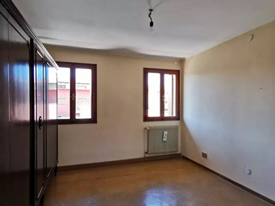Immagine 17 di Casa indipendente in vendita  in Via Vallenoncello a Pordenone