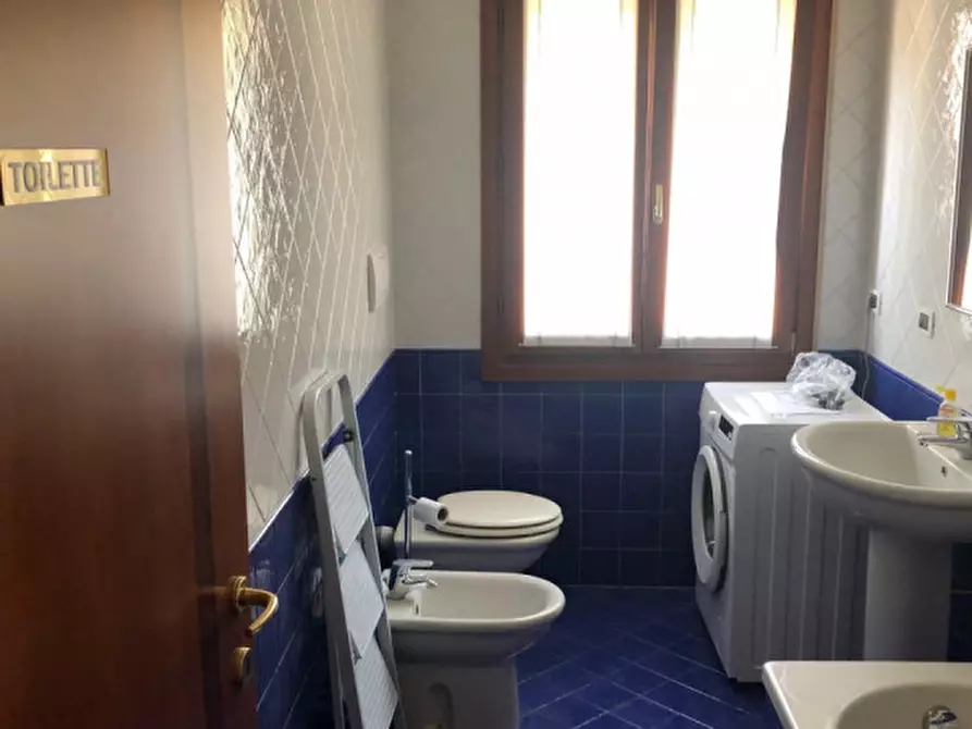 Immagine 15 di Appartamento in affitto  in Via Ugo Foscolo a Padova