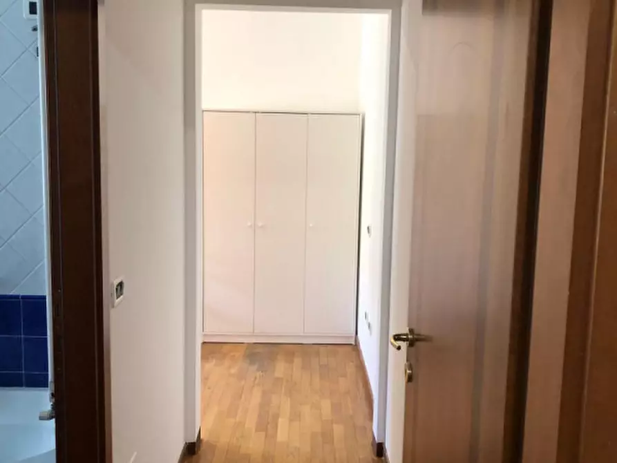 Immagine 16 di Appartamento in affitto  in Via Ugo Foscolo a Padova