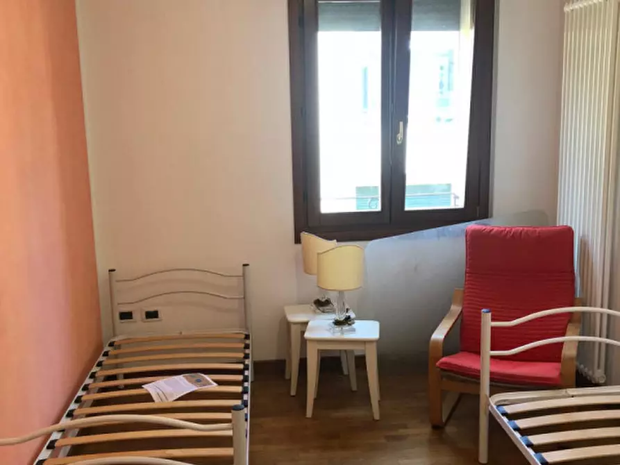 Immagine 18 di Appartamento in affitto  in Via Ugo Foscolo a Padova