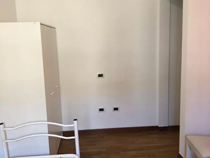 Immagine 19 di Appartamento in affitto  in Via Ugo Foscolo a Padova