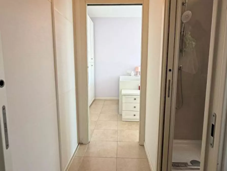 Immagine 10 di Appartamento in vendita  in Via Frassinelli a Martellago