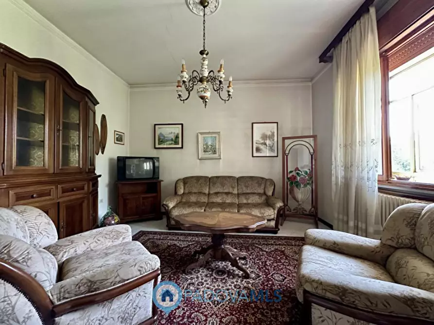 Immagine 4 di Casa bifamiliare in vendita  in Via Caneva a Bovolenta