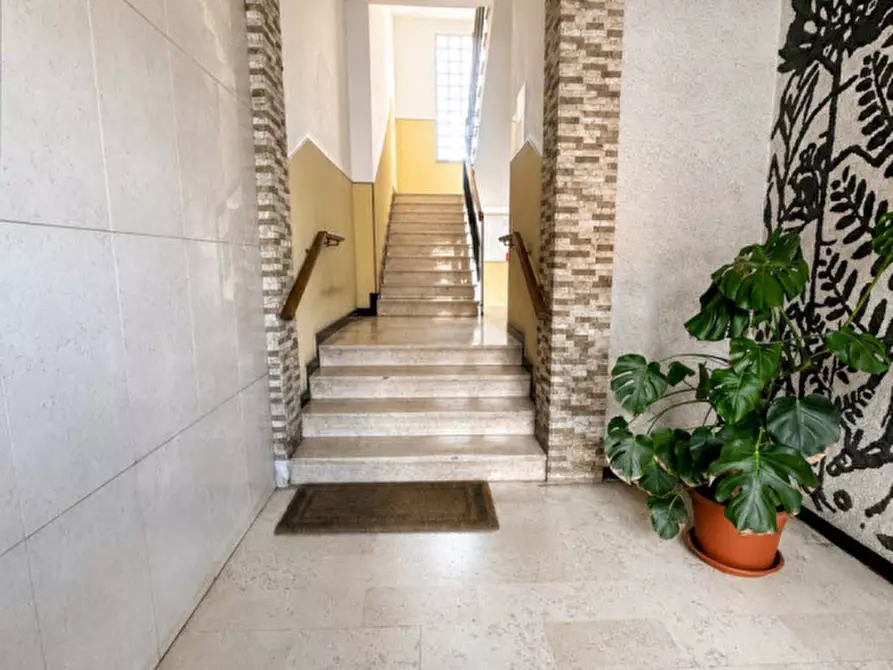 Immagine 1 di Appartamento in vendita  in Via Andrea Aglietto a Savona