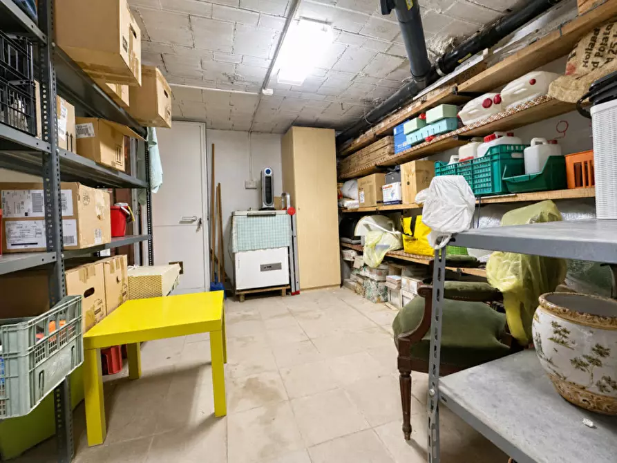 Immagine 15 di Appartamento in vendita  in Via Andrea Aglietto a Savona