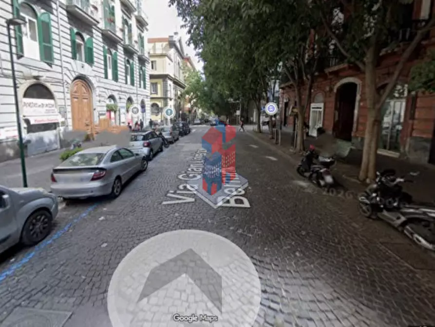 Immagine 3 di Negozio in affitto  in VIA BERNINI (50 MT. DA PIAZZA VANVITELLI) a Napoli