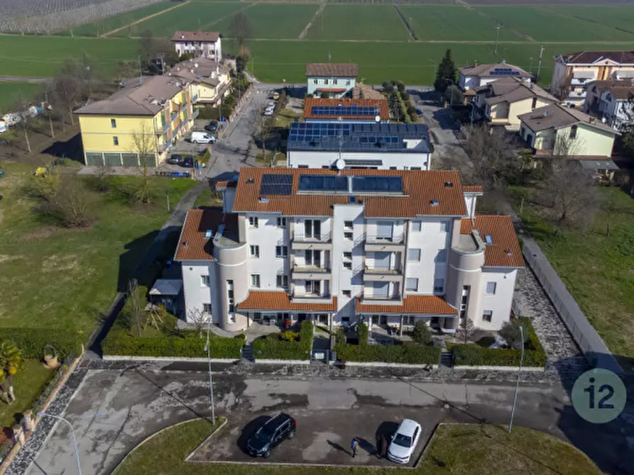 Immagine 21 di Appartamento in vendita  in Via Fosse Ardeatine 22 a Novi Di Modena