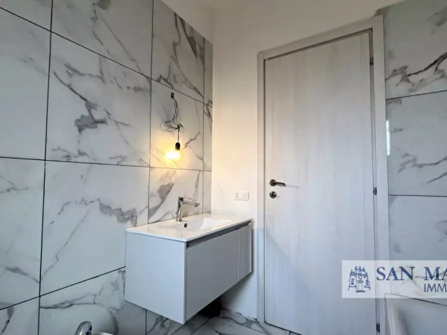 Immagine 16 di Appartamento in vendita  in Via dei Lancieri 12 a Torri Di Quartesolo