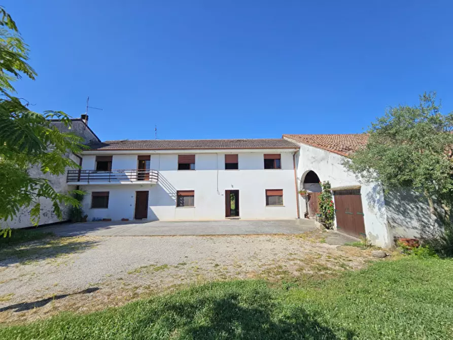 Immagine 1 di Casa indipendente in vendita  in VIA PESCARA a Montagnana