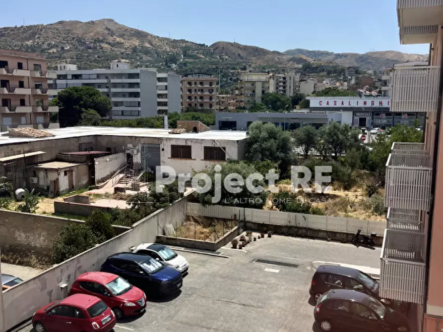 Immagine 20 di Appartamento in vendita  a Reggio Di Calabria
