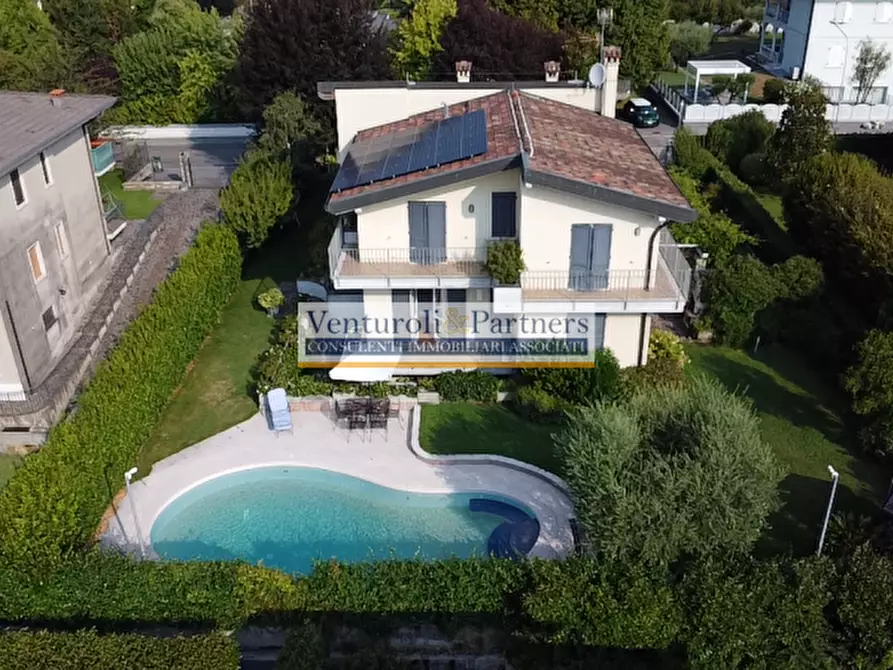 Immagine 3 di Villa in vendita  in Via Salvo D'Acquisto a Mazzano