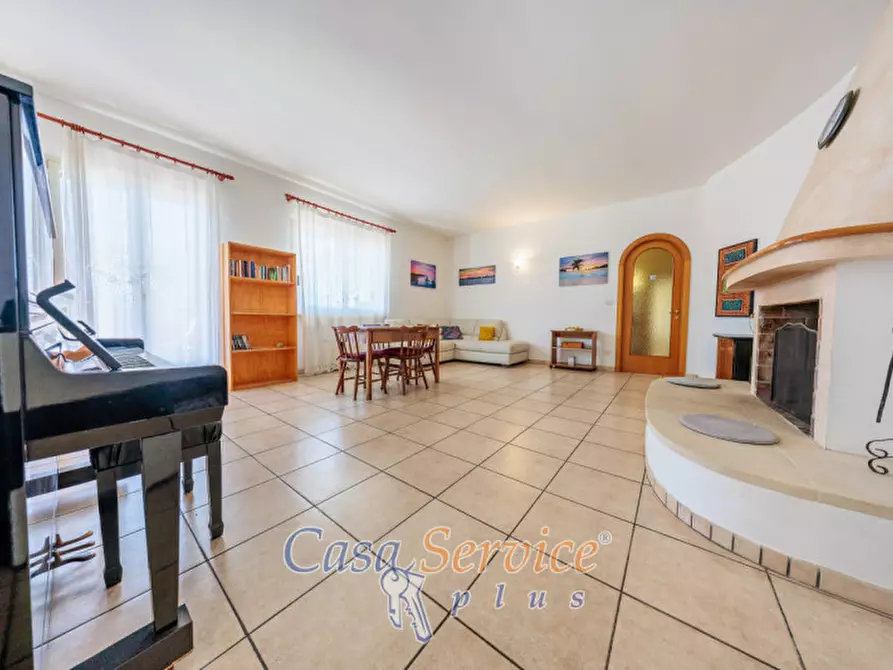 Immagine 25 di Villa in vendita  in Via Supersano a Casarano