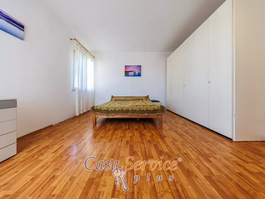 Immagine 39 di Villa in vendita  in Via Supersano a Casarano