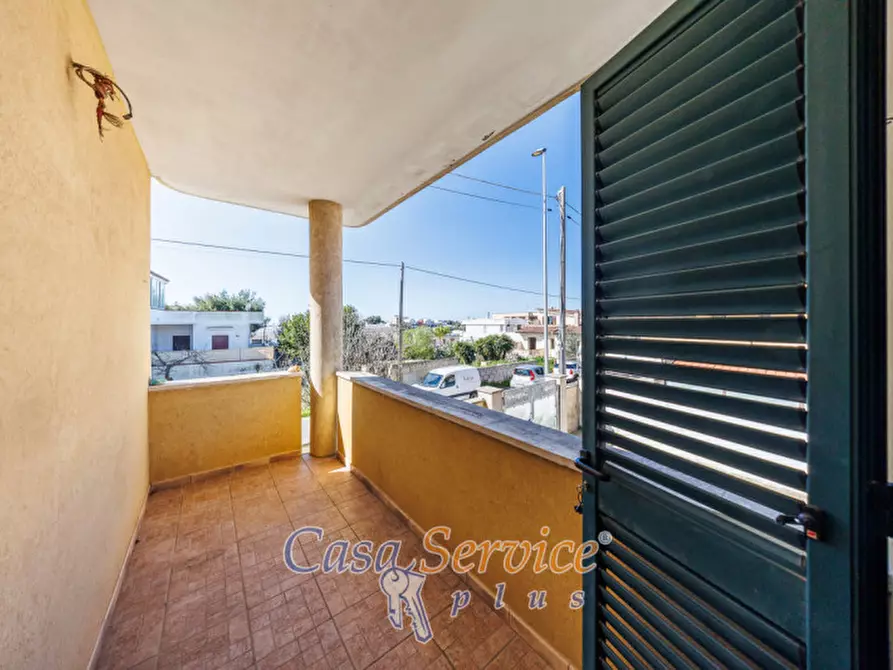 Immagine 45 di Villa in vendita  in Via Supersano a Casarano