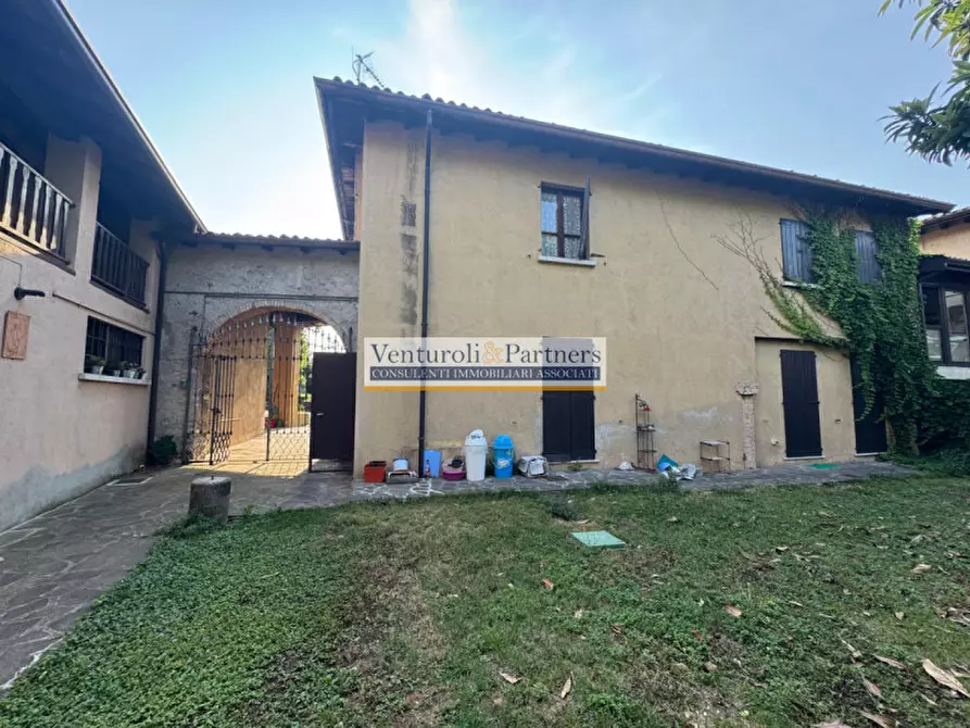 Immagine 7 di Rustico / casale in vendita  in via Vallone della selva a San Felice Del Benaco