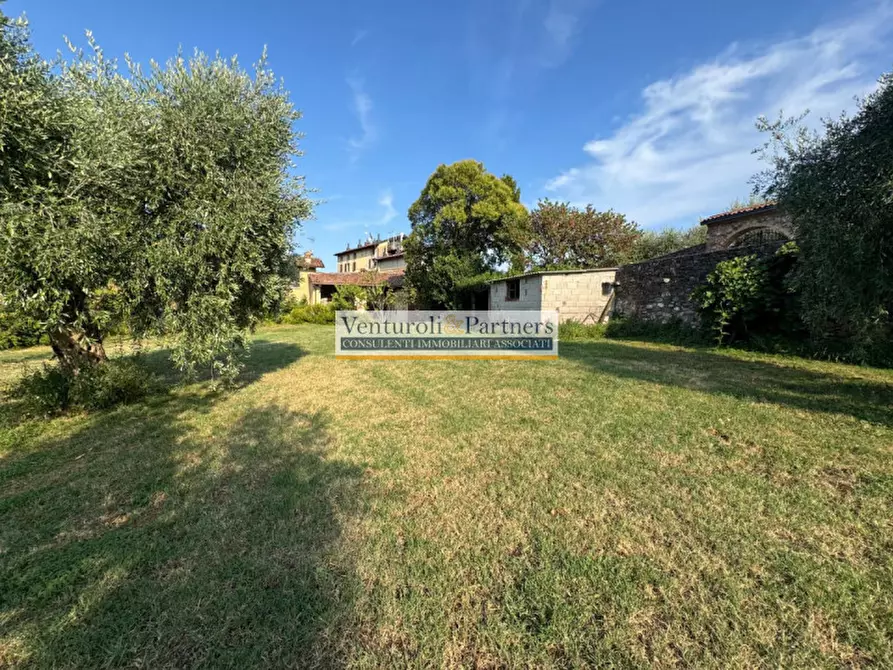 Immagine 14 di Rustico / casale in vendita  in via Vallone della selva a San Felice Del Benaco