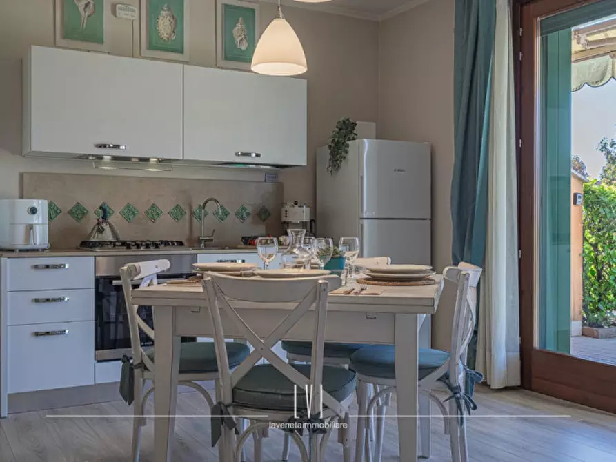 Immagine 3 di Appartamento in vendita  in Via Firenze 19 a Caorle