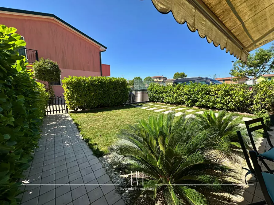 Immagine 5 di Appartamento in vendita  in Via Firenze 19 a Caorle
