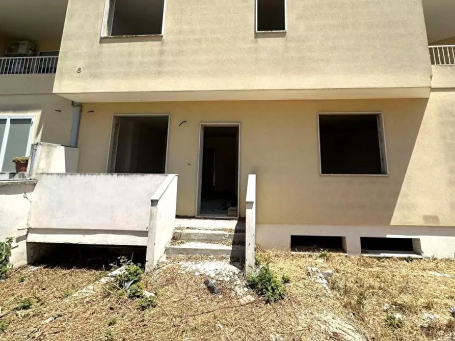 Immagine 1 di Appartamento in vendita  in Via Amendola, 9, 73020 Cavallino LE, Italia a Cavallino