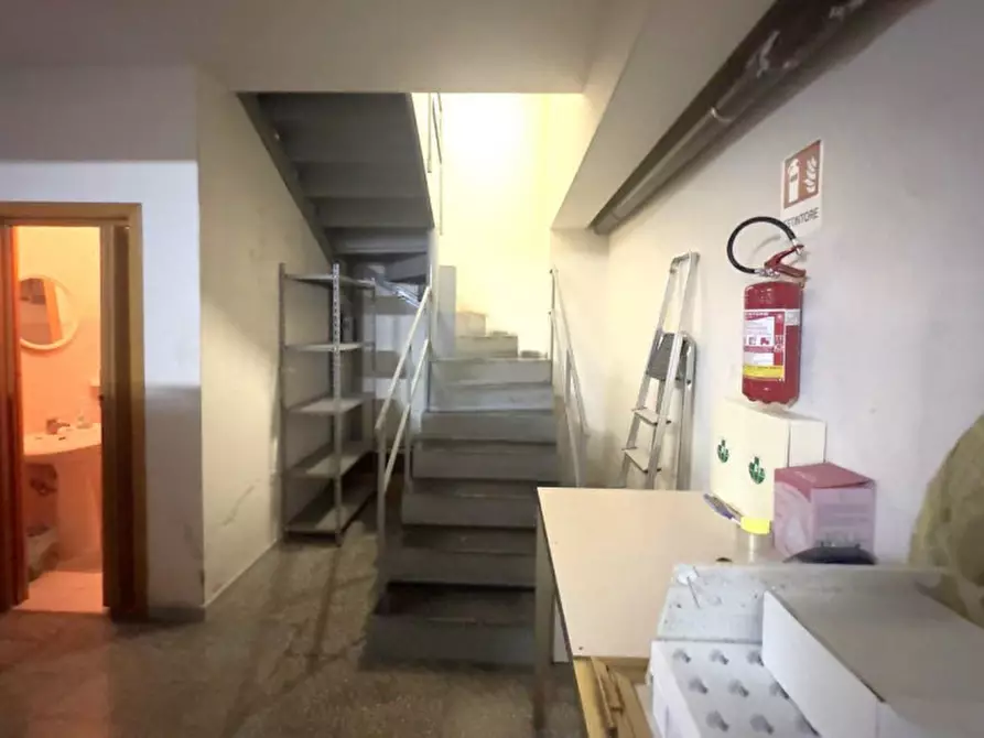 Immagine 6 di Magazzino in vendita  in Via Sant'Andrea, 91-133, 76011 Bisceglie BT, Italia a Bisceglie