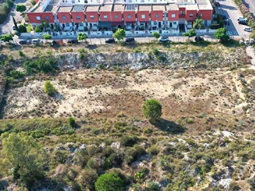 Immagine 1 di Terreno in vendita  in Via Tonio De Dominicis, 73020 Cavallino LE, Italia a Cavallino