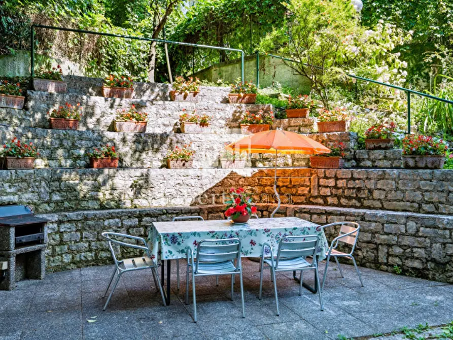 Immagine 1 di Appartamento in vendita  in Via Vittoriale a Gardone Riviera