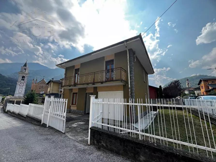 Immagine 91 di Casa indipendente in vendita  in via tenente arturo garino 3 a San Damiano Macra