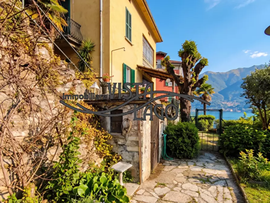 Immagine 2 di Villa in vendita  in Via Santa Marta Carate Urio, 40 a Carate Urio