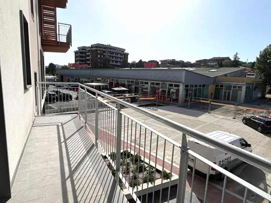 Immagine 24 di Appartamento in vendita  in Via Adriatica 70 a Perugia
