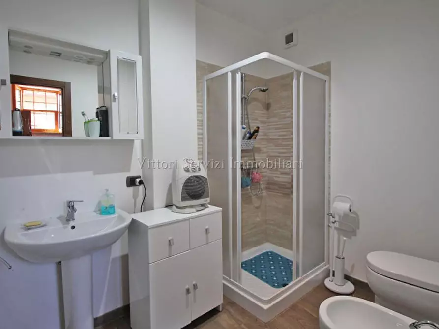 Immagine 16 di Casa bifamiliare in vendita  in via passeggio garibaldi a Torrita Di Siena